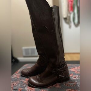 Riding boots